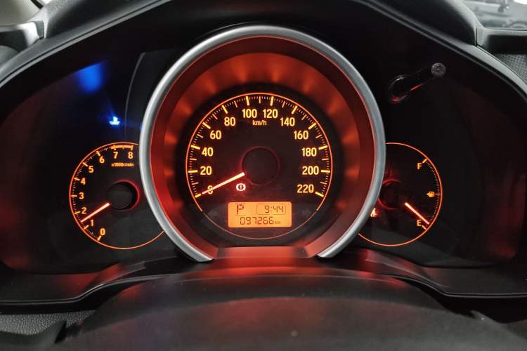 Used Honda Fit 2018 1.5L CVT Comfort Sunroof Version Instrument Cluster