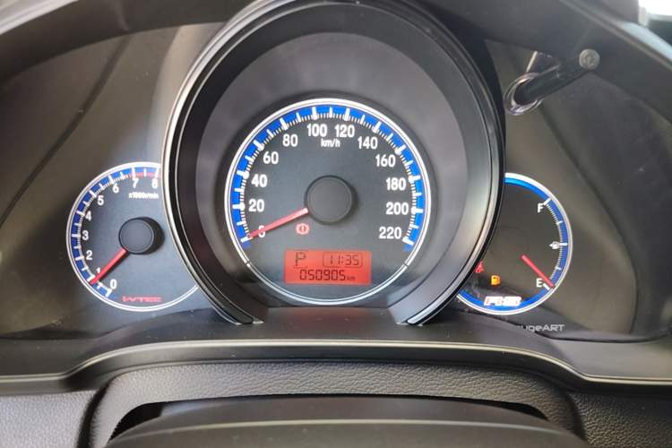 Used Honda Fit 2018 1.5L CVT Comfort Sunroof Version Instrument Cluster