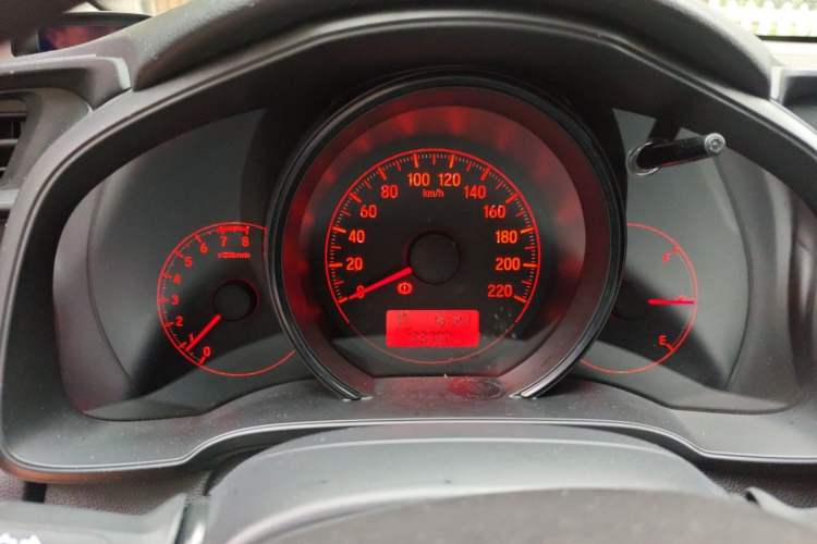 Used Honda Fit 2018 1.5L CVT Comfort Sunroof Version Instrument Cluster