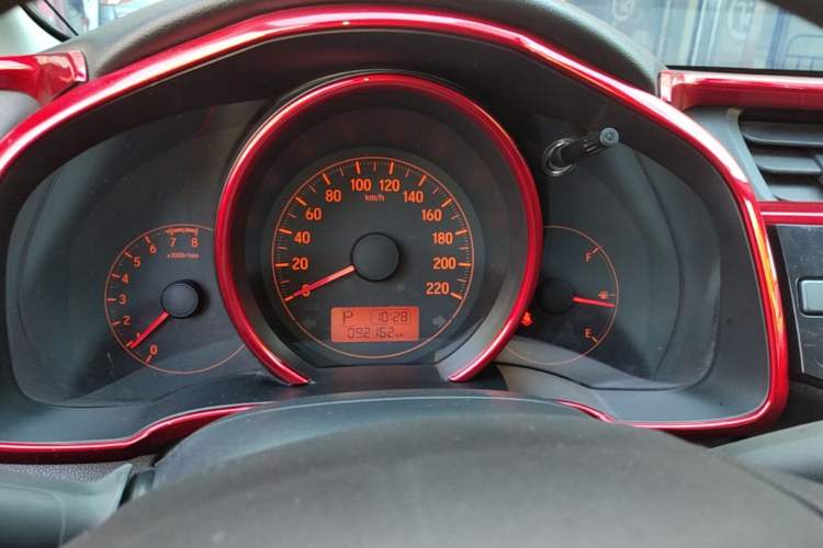 Used Honda Fit 2018 1.5L CVT Comfort Sunroof Version Instrument Cluster