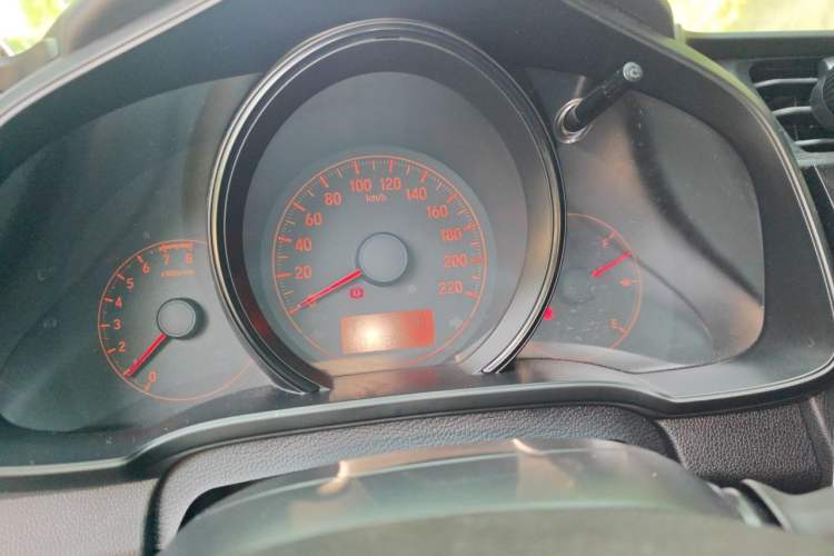 Used Honda Fit 2018 1.5L CVT Comfort Sunroof Version Instrument Cluster