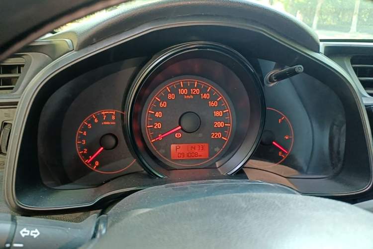 Used Honda Fit 2018 1.5L CVT Comfort Version Instrument Cluster