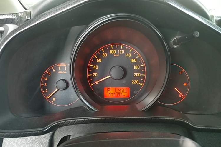 Used Honda Fit 2018 1.5L CVT Comfort Version Instrument Cluster