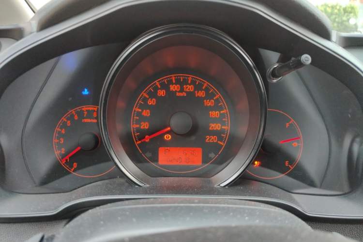 Used Honda Fit 2018 1.5L CVT Comfort Sunroof Version Instrument Cluster