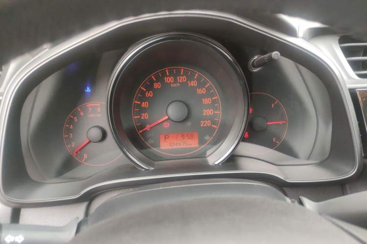 Used Honda Fit 2018 1.5L CVT Comfort Sunroof Version Instrument Cluster