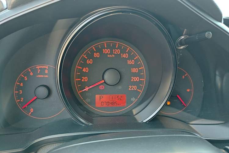 Used Honda Fit 2018 1.5L CVT Comfort Sunroof Version Instrument Cluster