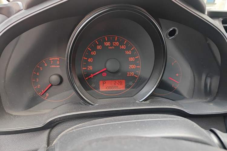 Used Honda Fit 2018 1.5L CVT Comfort Sunroof Version Instrument Cluster