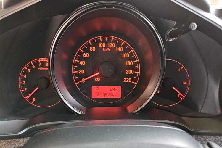Used Honda Fit 2018 1.5L CVT Comfort Version Instrument Cluster