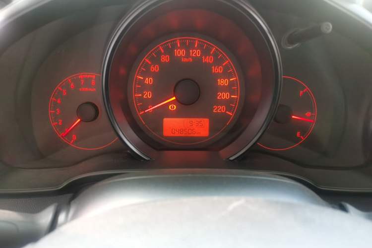 Used Honda Fit 2018 1.5L Manual Comfort Version Instrument Cluster