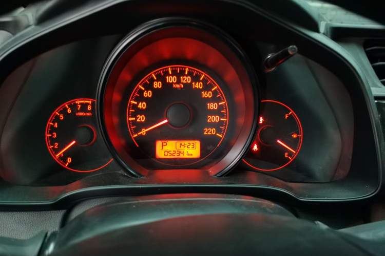 Used Honda Fit 2018 1.5L CVT Comfort Version Instrument Cluster