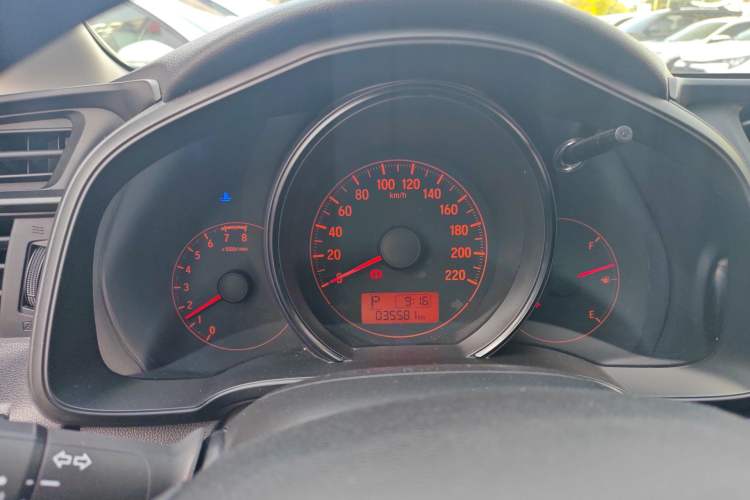 Used Honda Fit 2018 1.5L CVT Comfort Sunroof Version Instrument Cluster