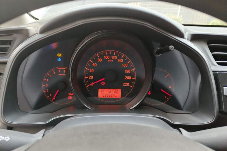 Used Honda Fit 2018 1.5L CVT Comfort Sunroof Version Instrument Cluster