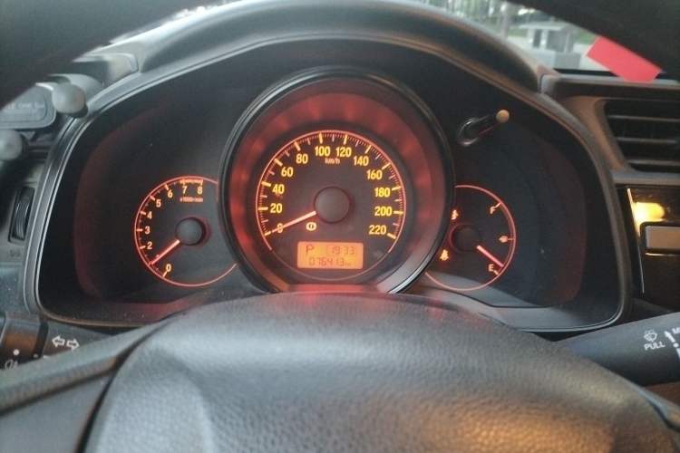 Used Honda Fit 2018 1.5L CVT Comfort Sunroof Version Instrument Cluster