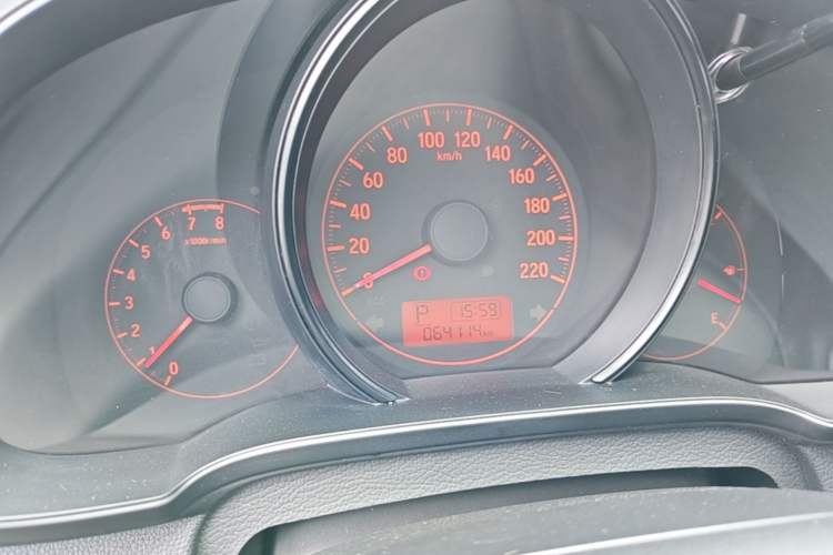Used Honda Fit 2018 1.5L CVT Comfort Sunroof Version Instrument Cluster