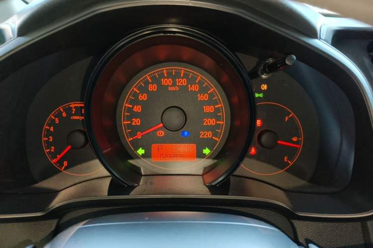 Used Honda Fit 2018 1.5L CVT Comfort Version Instrument Cluster