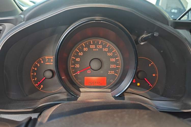 Used Honda Fit 2018 1.5L Manual Comfort Version Instrument Cluster