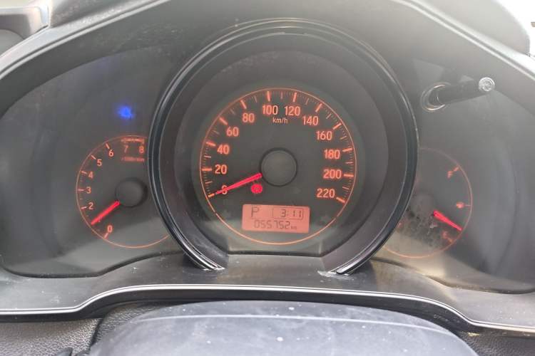 Used Honda Fit 2018 1.5L CVT Comfort Sunroof Version Instrument Cluster
