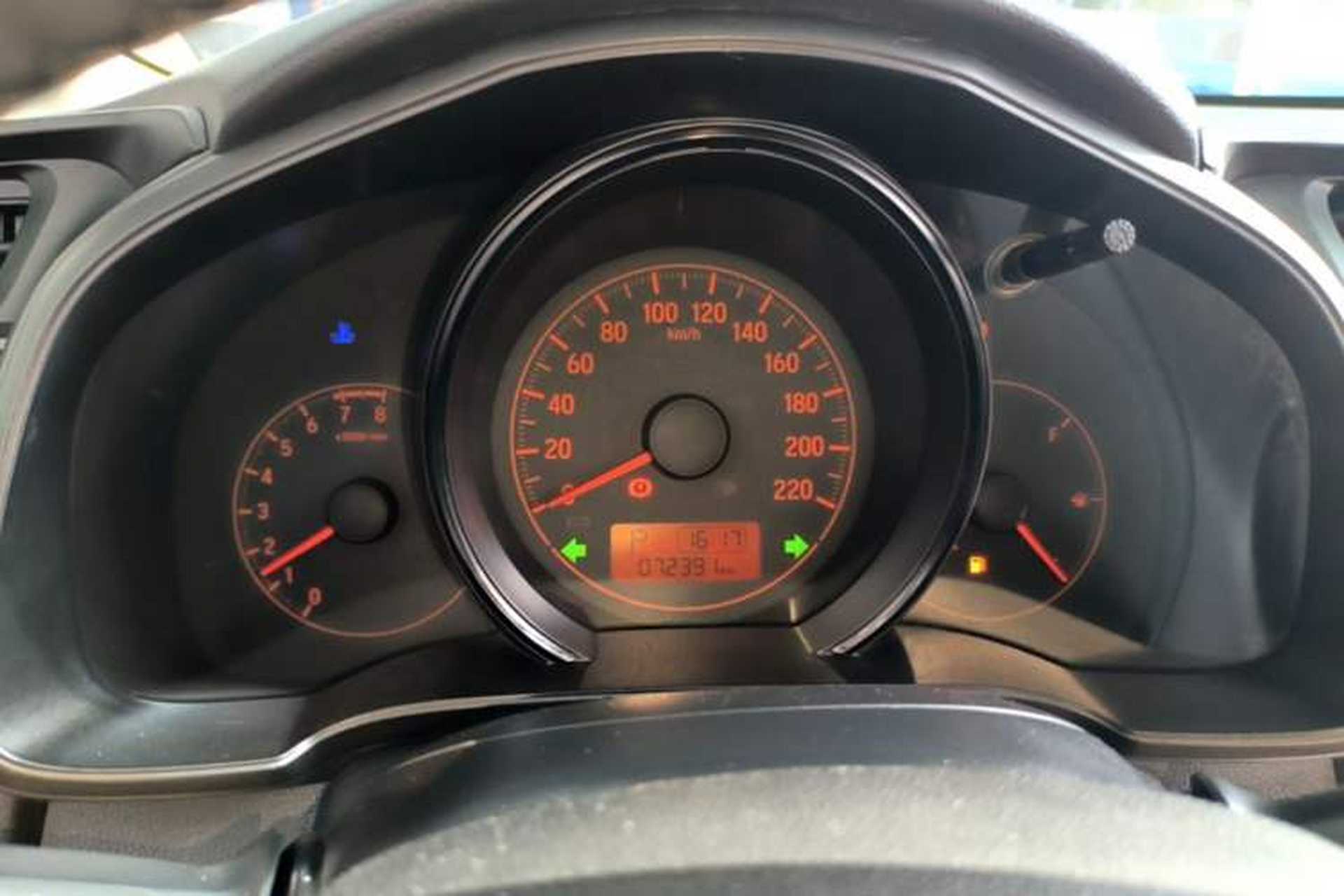 Used Honda Fit 2018 1.5L CVT Comfort Sunroof Version Instrument Cluster