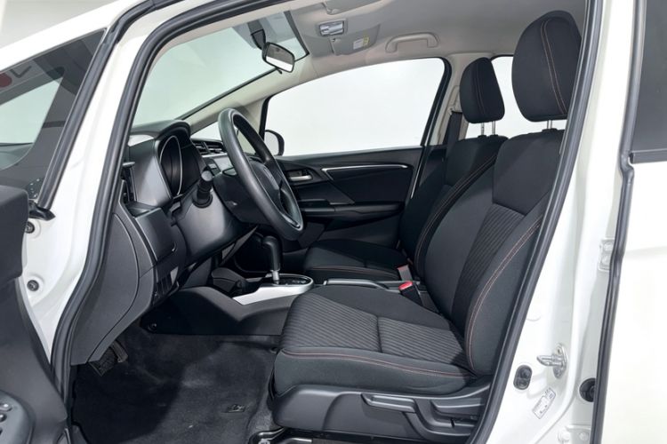 Used Honda Fit 2018 1.5L CVT Trendy Sports Edition Interior 1