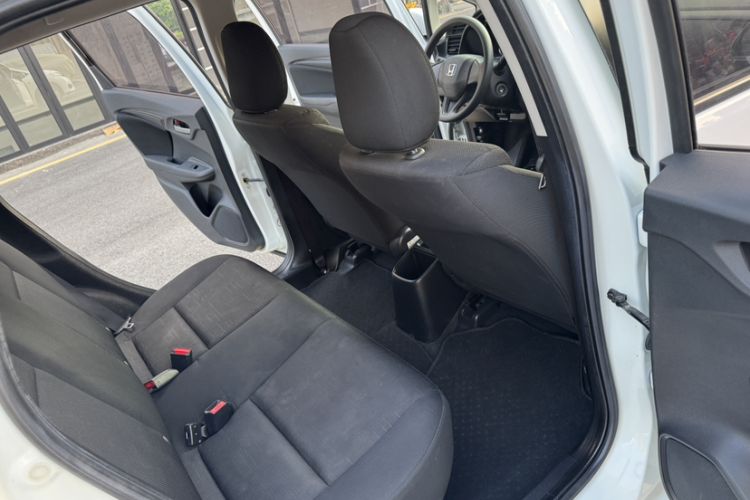 Used Honda Fit 2018 1.5L CVT Comfort Version Interior 1
