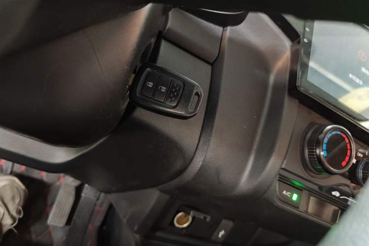 Used Honda Fit 2018 1.5L CVT Comfort Version Interior 1