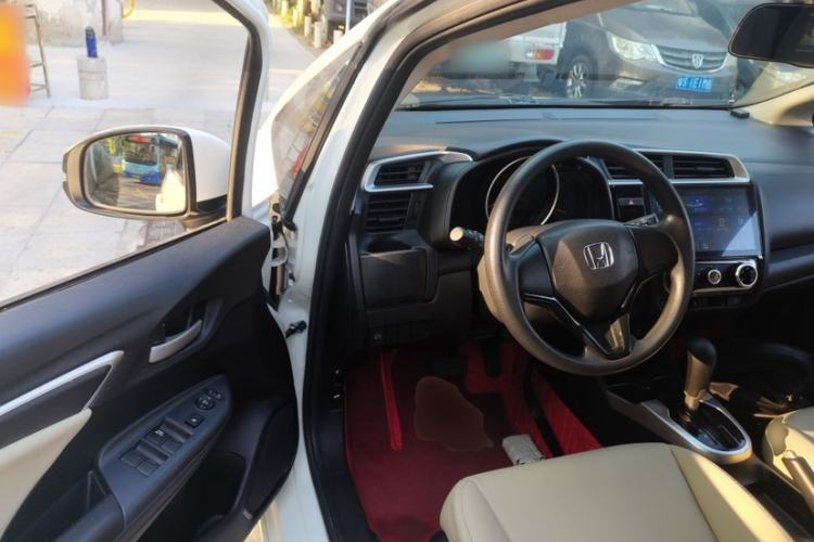 Used Honda Fit 2018 1.5L CVT Trendy Sports Edition Interior 1
