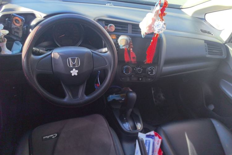 Used Honda Fit 2018 1.5L CVT Comfort Sunroof Version Interior 2