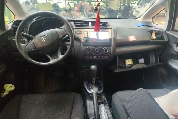 Used Honda Fit 2018 1.5L CVT Comfort Version Interior 2