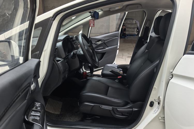 Used Honda Fit 2018 1.5L CVT Comfort Version Interior 2