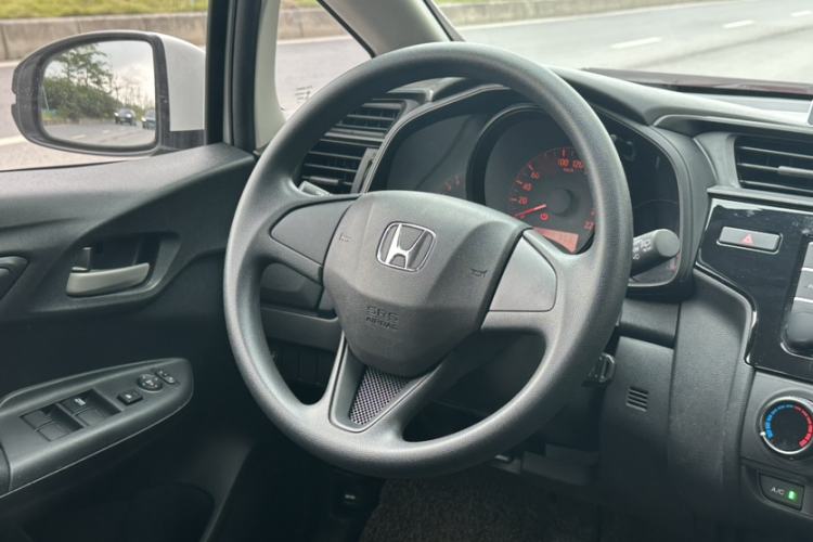 Used Honda Fit 2018 1.5L CVT Comfort Sunroof Version Interior 2