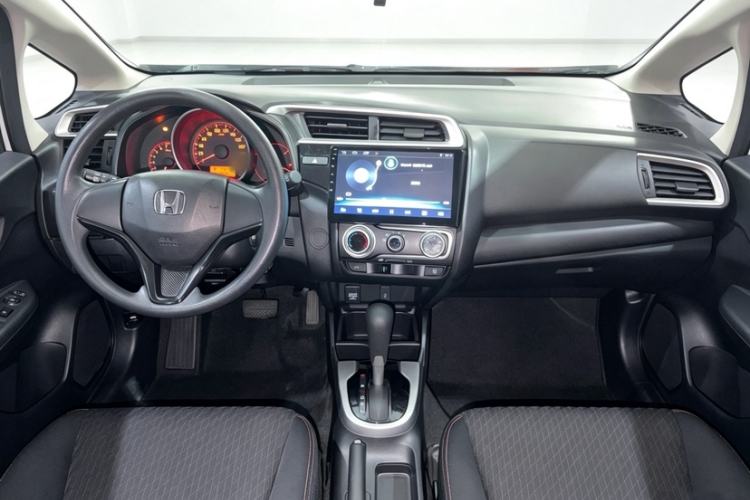 Used Honda Fit 2018 1.5L CVT Trendy Sports Edition Interior 3