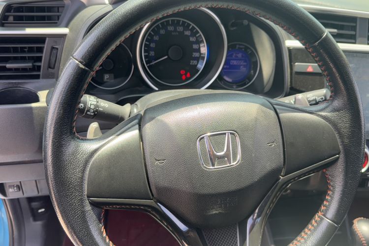 Used Honda Fit 2018 1.5L CVT Trendy Run+ Edition Interior 3