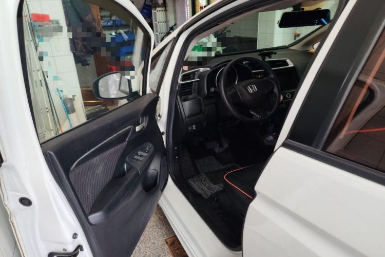 Used Honda Fit 2018 1.5L CVT Trendy Sports Edition Interior 3