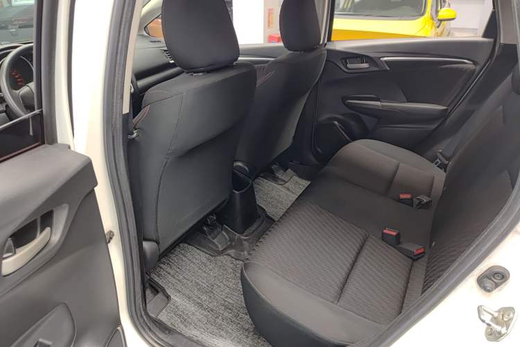 Used Honda Fit 2018 1.5L CVT Trendy Sports Edition Interior 3