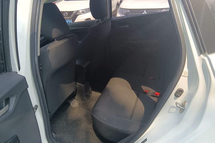 Used Honda Fit 2018 1.5L CVT Comfort Version Interior 3