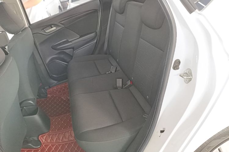 Used Honda Fit 2018 1.5L CVT Comfort Version Interior 4
