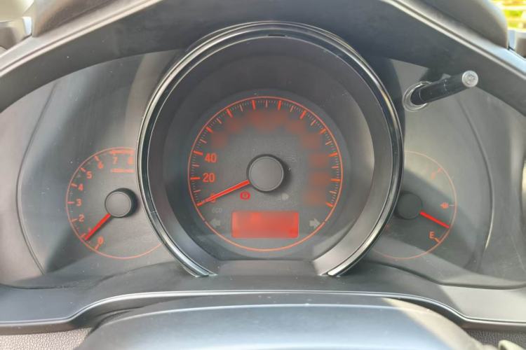 Used Honda Fit 2018 1.5L CVT Comfort Sunroof Version Interior 5