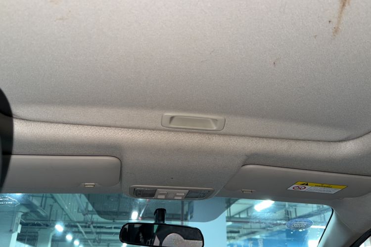 Used Honda Fit 2018 1.5L CVT Comfort Sunroof Version Interior 8