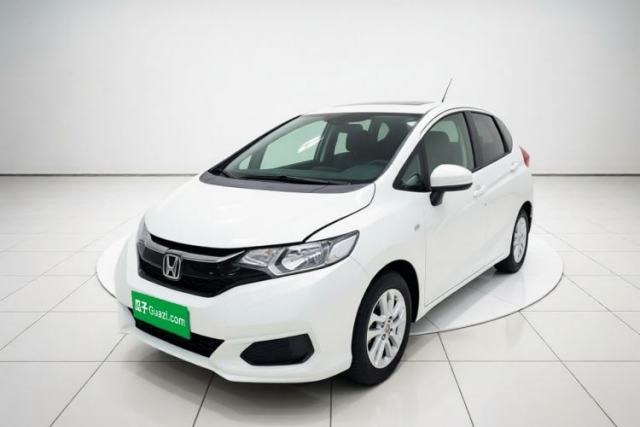 Ojetý Honda Fit 2018 1.5L CVT Comfort Sunroof Version