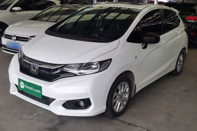 Ojetý Honda Fit 2018 1.5L CVT Comfort Sunroof Version