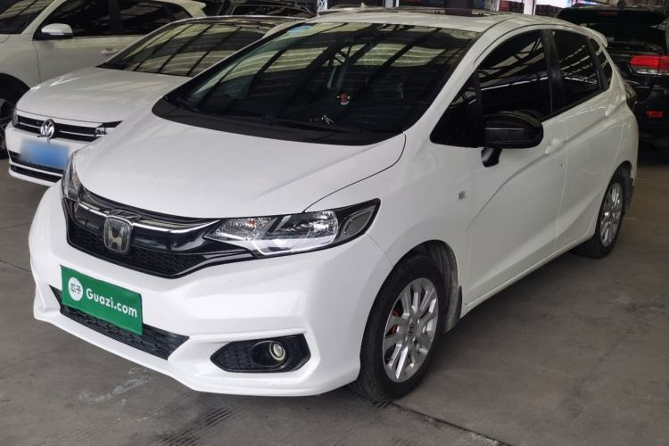 Used Honda Fit 2018 1.5L CVT Comfort Sunroof Version Guazi used car, China used car export, Used car for sale, Used cars, Cheapest cars for sale