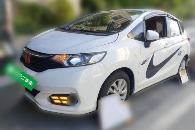 Used Honda Fit 2018 1.5L CVT Comfort Sunroof Version