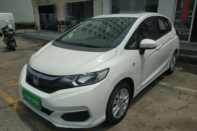 Used Honda Fit 2018 1.5L CVT Comfort Sunroof Version