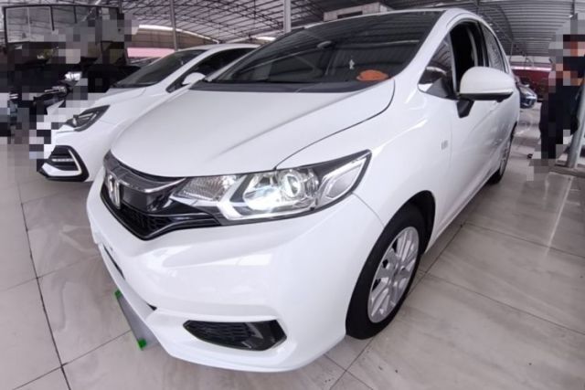 Used Honda Fit 2018 1.5L CVT Comfort Sunroof Version