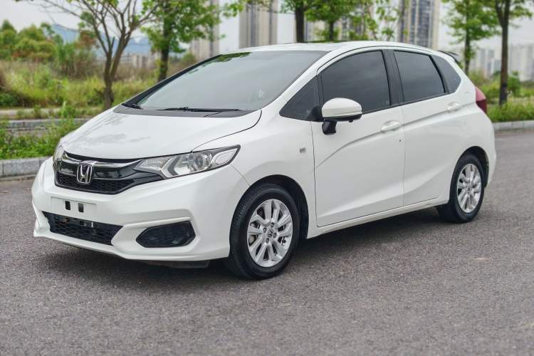 Used Honda Fit 2018 1.5L CVT Comfort Sunroof Version Guazi used car, China used car export, Used car for sale, Used  cars, Cheapest cars for sale