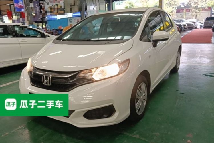 Used Honda Fit 2018 1.5L CVT Comfort Version Guazi used car, China used car export, Used car for sale, Used  cars, Cheapest cars for sale