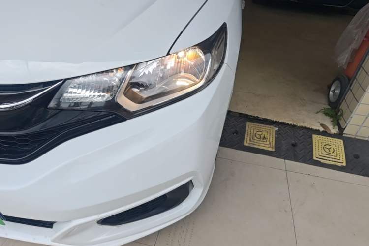 Used Honda Fit 2018 1.5L CVT Comfort Sunroof Version Left Front Headlight