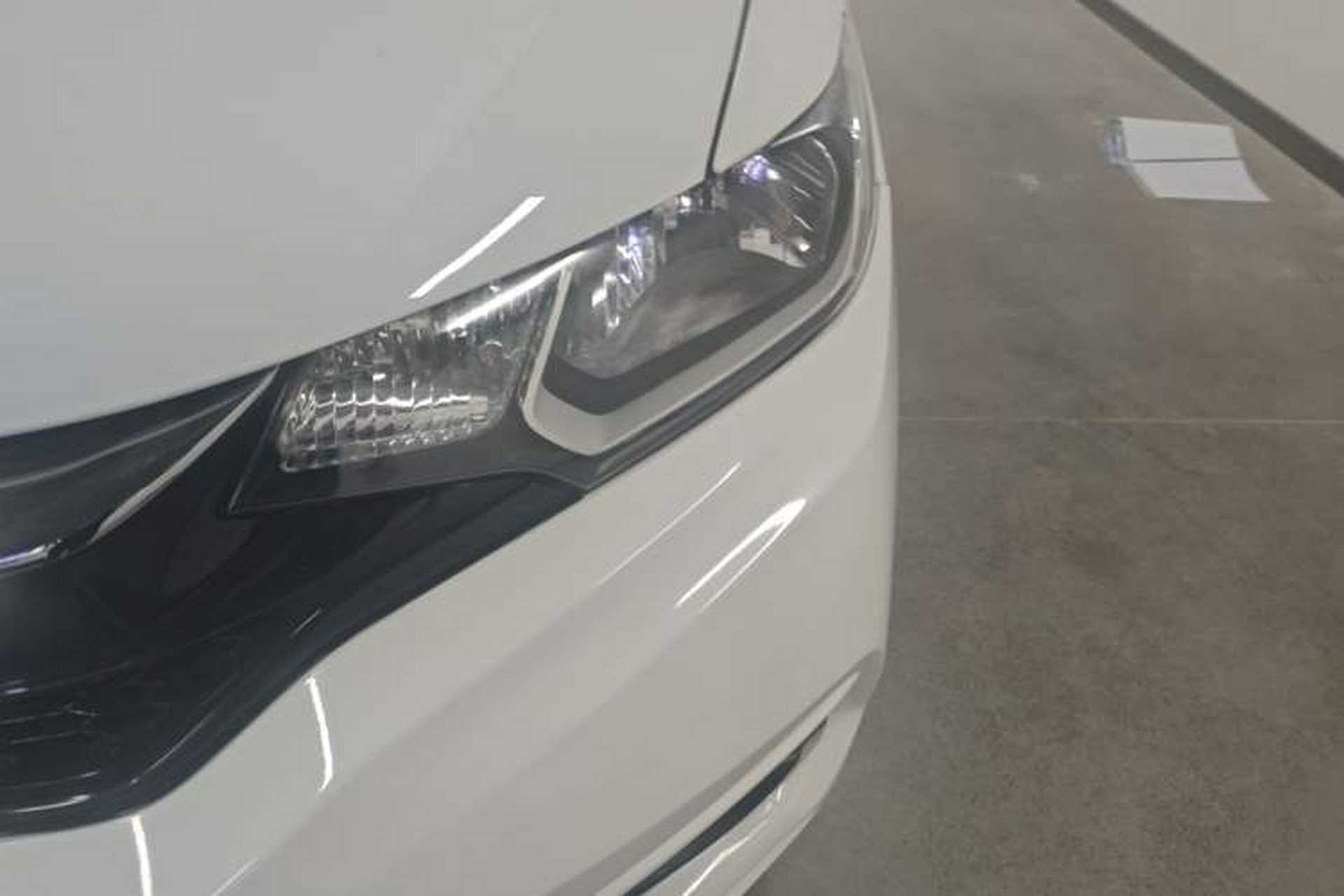 Used Honda Fit 2018 1.5L CVT Comfort Sunroof Version Left Front Headlight