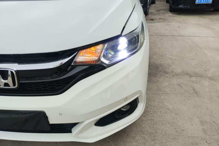Used Honda Fit 2018 1.5L CVT Comfort Sunroof Version Left Front Headlight