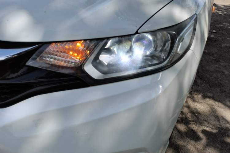 Used Honda Fit 2018 1.5L CVT Comfort Sunroof Version Left Front Headlight